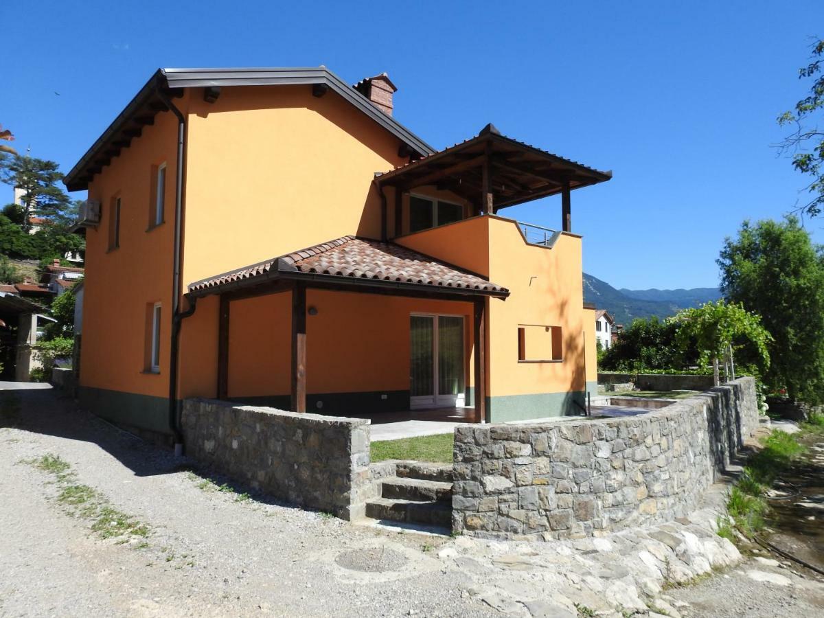 Dobravlje Pocitniska Hisa旅馆 外观 照片