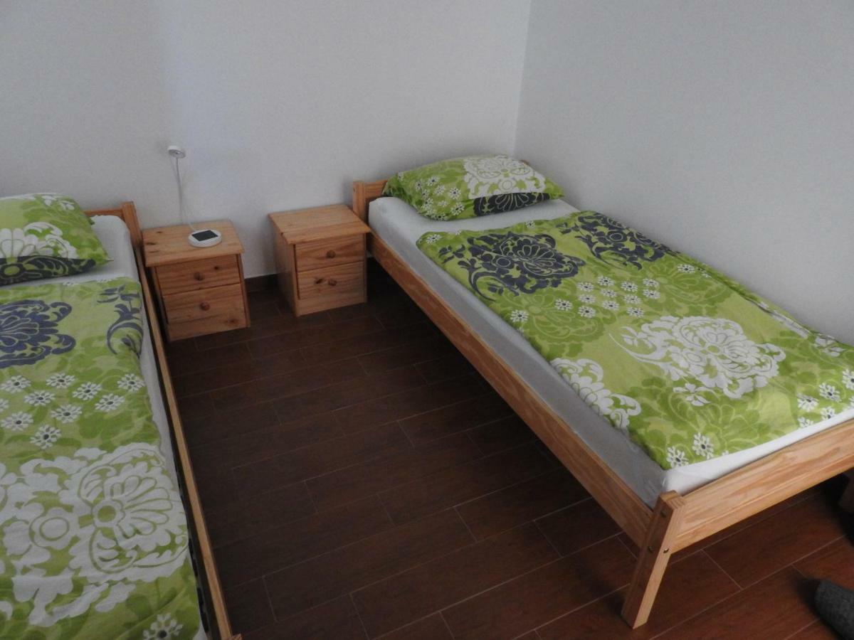 Dobravlje Pocitniska Hisa旅馆 外观 照片